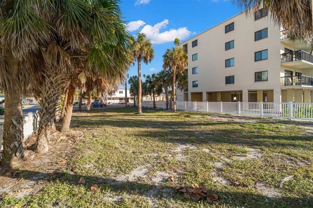 1306 GULF BOULEVARD, Indian Rocks Beach, FL 33785