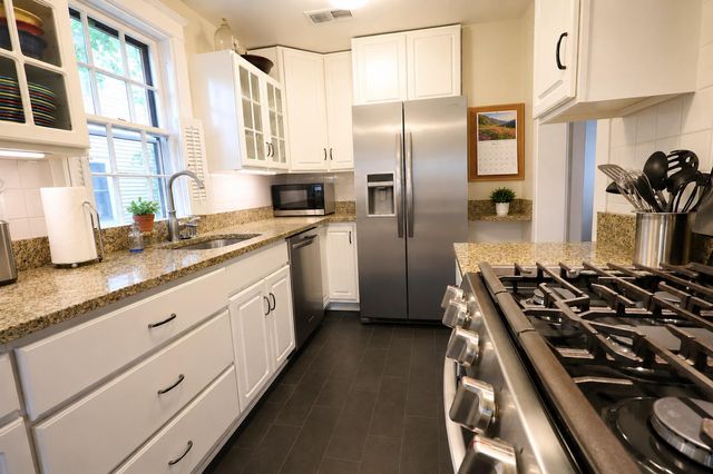 15 E WALNUT ST, Alexandria, VA 22301