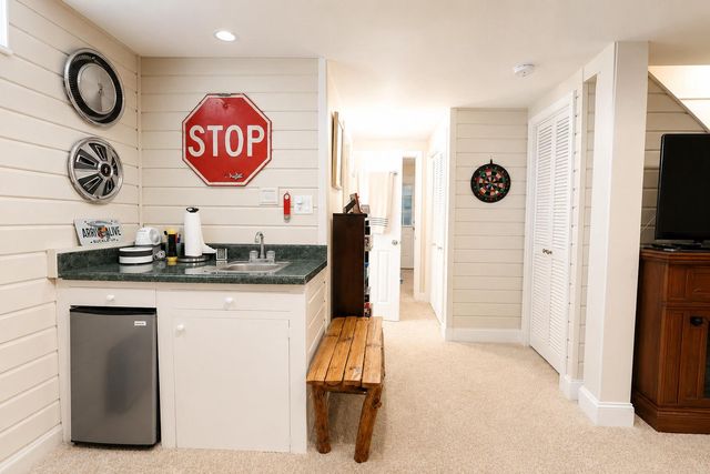 15 E WALNUT ST, Alexandria, VA 22301