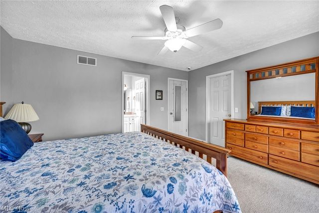 1174 Brittany Boulevard, Akron, OH 44312
