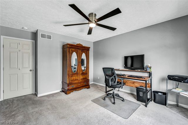 1174 Brittany Boulevard, Akron, OH 44312