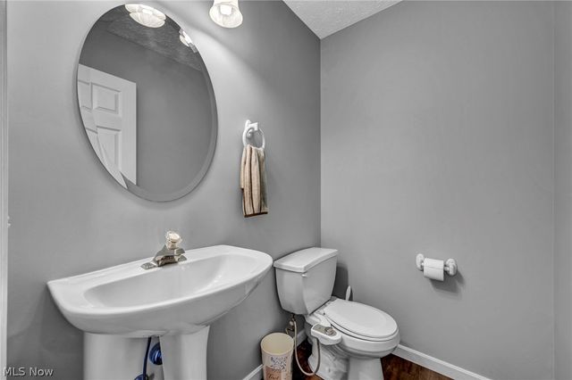 1174 Brittany Boulevard, Akron, OH 44312