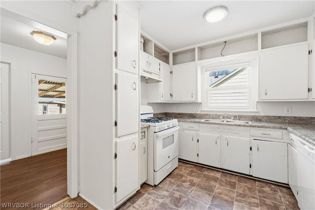 1511 N 39 Street, Fort Smith, AR 72903