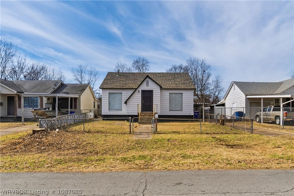 1511 N 39 Street, Fort Smith, AR 72903