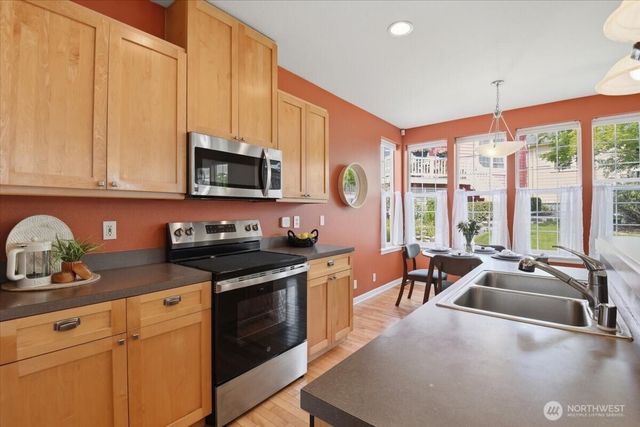 104 NE Sunset Street, Poulsbo, WA 98370