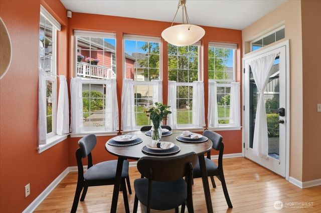 104 NE Sunset Street, Poulsbo, WA 98370