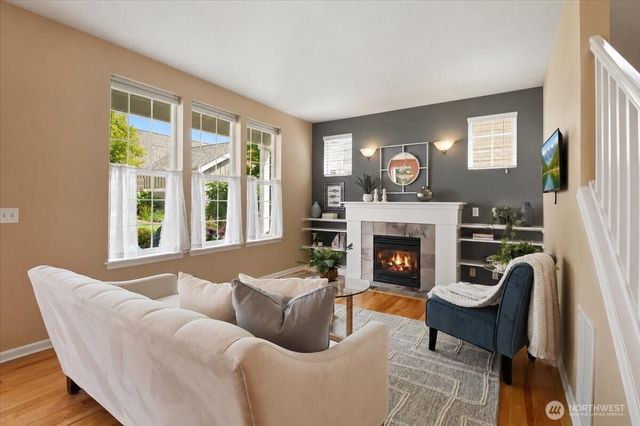 104 NE Sunset Street, Poulsbo, WA 98370