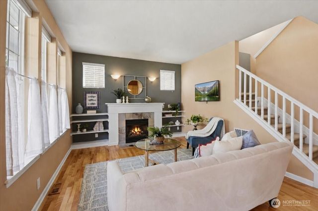 104 NE Sunset Street, Poulsbo, WA 98370