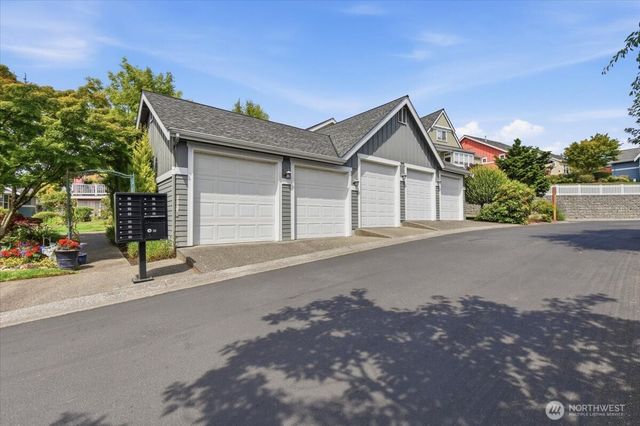 104 NE Sunset Street, Poulsbo, WA 98370