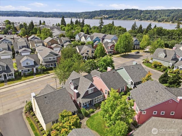 104 NE Sunset Street, Poulsbo, WA 98370