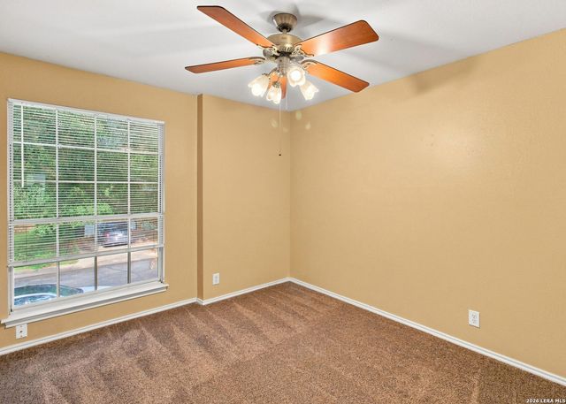 7218 BURNS WAY, San Antonio, TX 78250