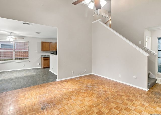7218 BURNS WAY, San Antonio, TX 78250