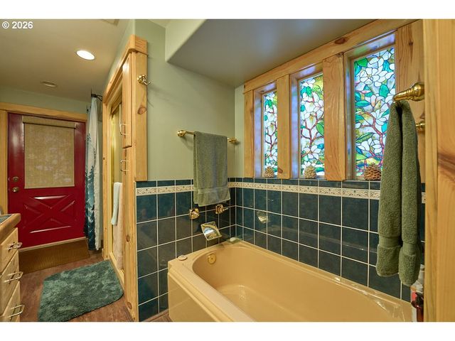 60081 POLLOCK Rd, Wallowa Lake, OR 97846