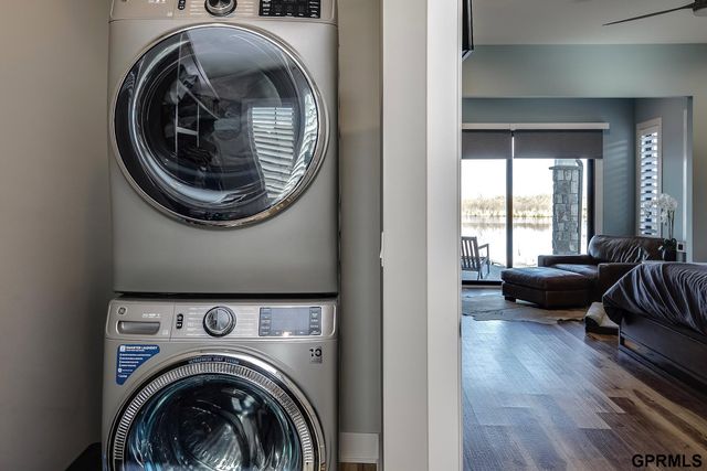 28420 Laurel Circle, Valley, NE 68064