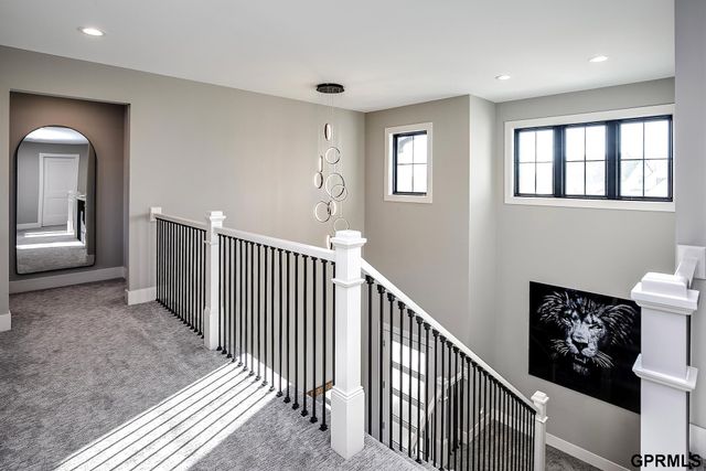 28420 Laurel Circle, Valley, NE 68064