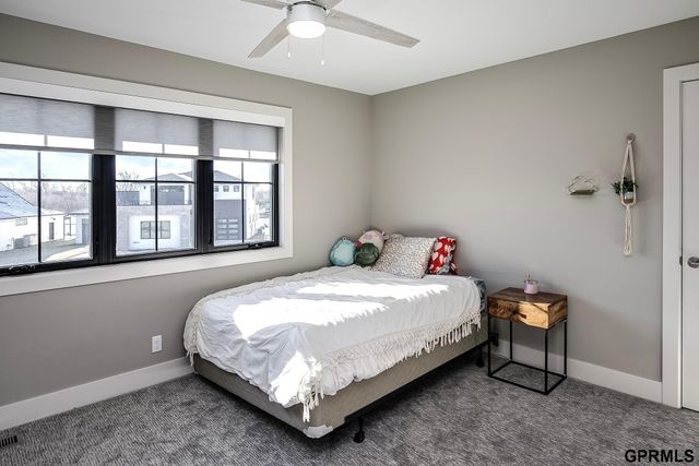 28420 Laurel Circle, Valley, NE 68064