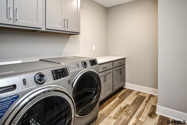 28420 Laurel Circle, Valley, NE 68064