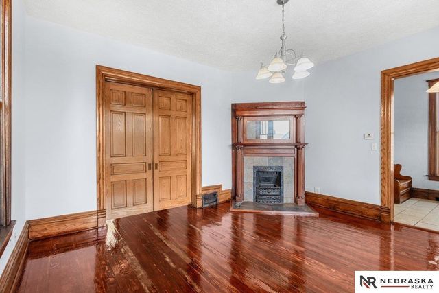 844 S 22nd Street, Omaha, NE 68108