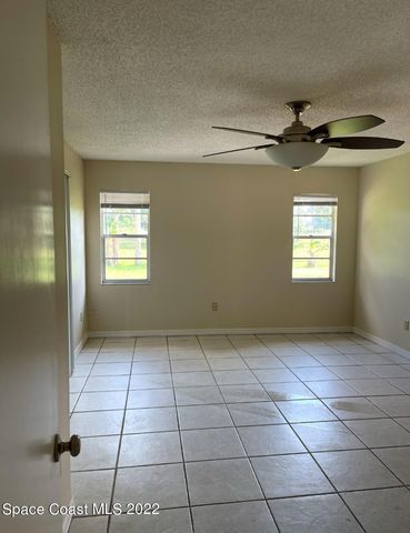 2012 Beekman Street NE, Palm Bay, FL 32905