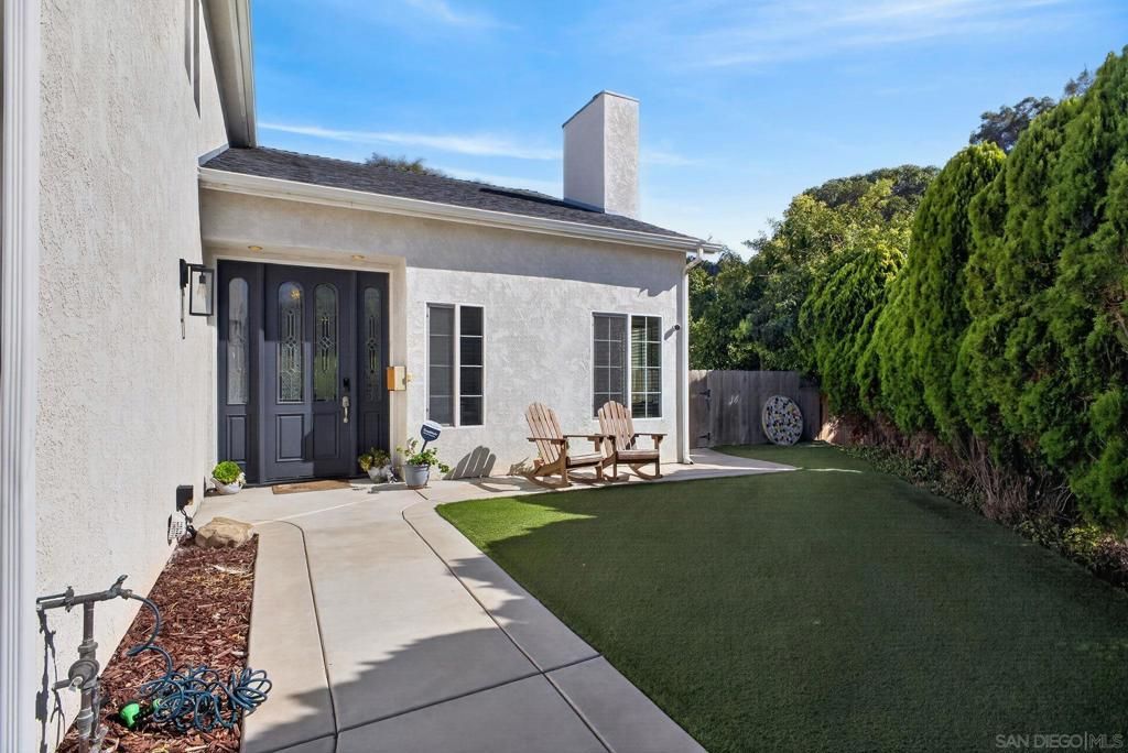 4531 Lisann St, San Diego, CA 92117 — photo 5