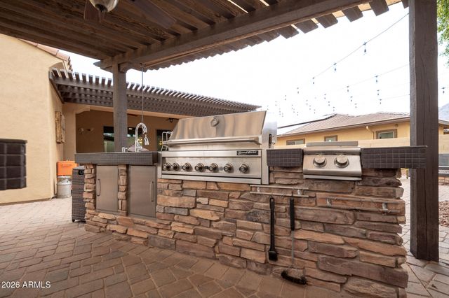 2957 N RILEY Court, Buckeye, AZ 85396