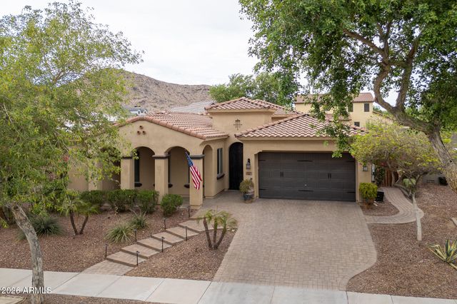 2957 N RILEY Court, Buckeye, AZ 85396