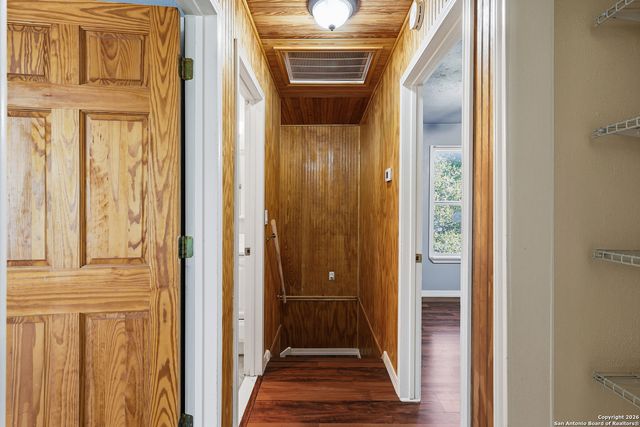 622 Pebble Beach, Lakehills, TX 78063