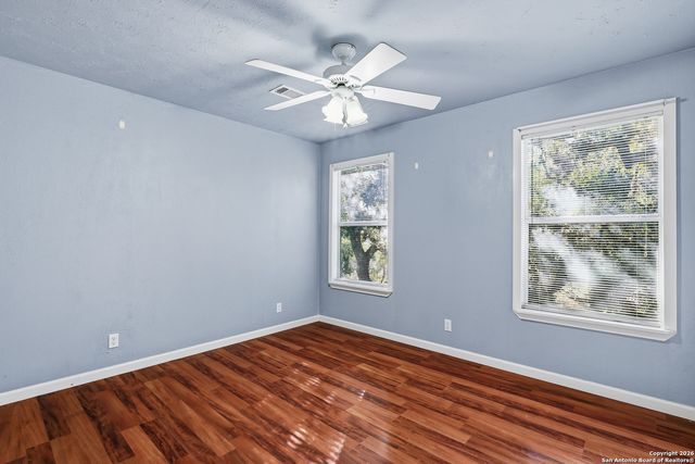 622 Pebble Beach, Lakehills, TX 78063