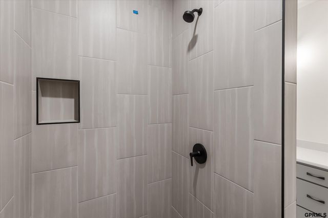 8612 Reed Street, Papillion, NE 68046