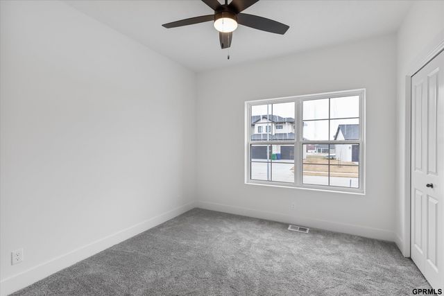 8612 Reed Street, Papillion, NE 68046