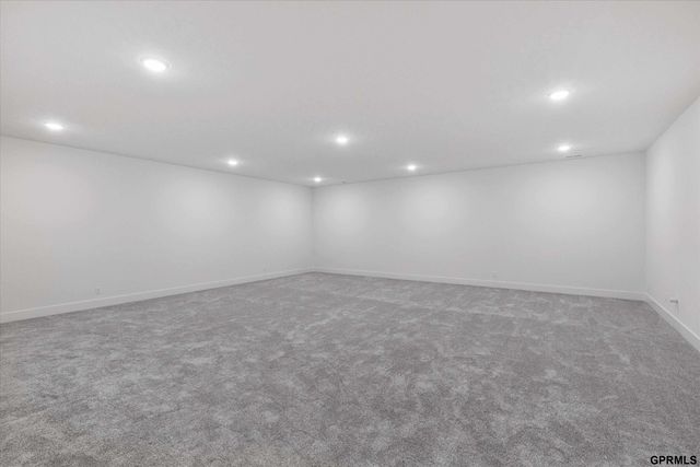 8612 Reed Street, Papillion, NE 68046