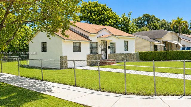 943 NW 63rd St, Miami, FL 33150