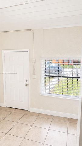 943 NW 63rd St, Miami, FL 33150