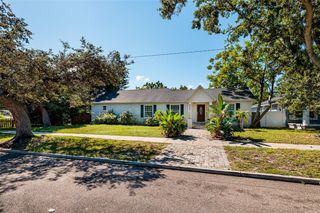 4320 8TH AVENUE N, St Petersburg, FL 33713