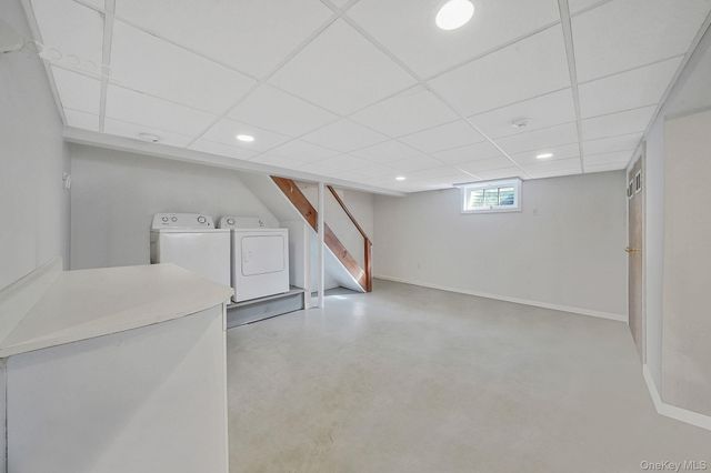 109 Quaker Path, Stony Brook, NY 11790