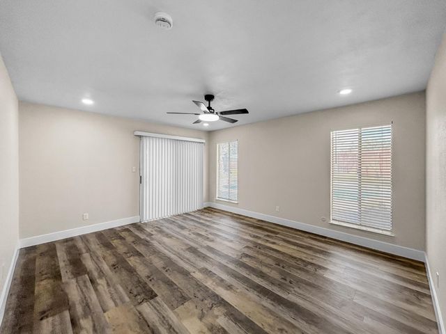 830 E Bedford Avenue, Fresno, CA 93720