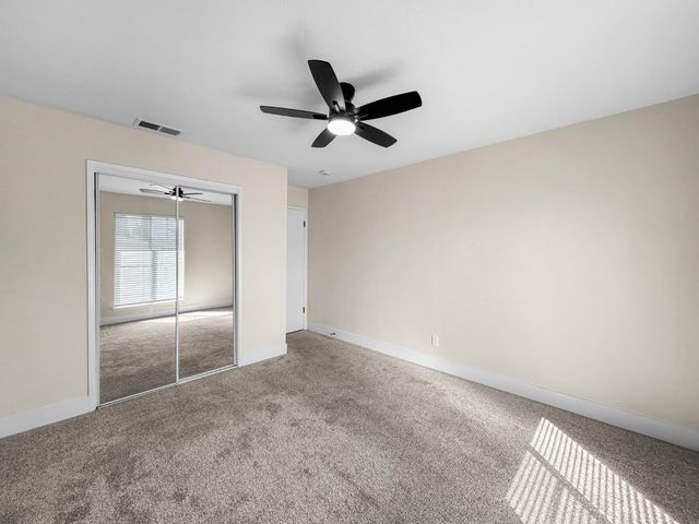 830 E Bedford Avenue, Fresno, CA 93720