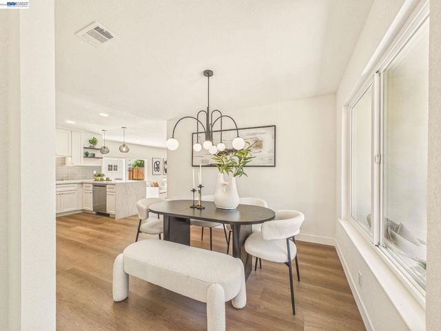 36340 Cypress Point Dr, Newark, CA 94560