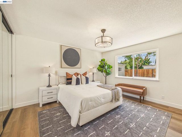 36340 Cypress Point Dr, Newark, CA 94560