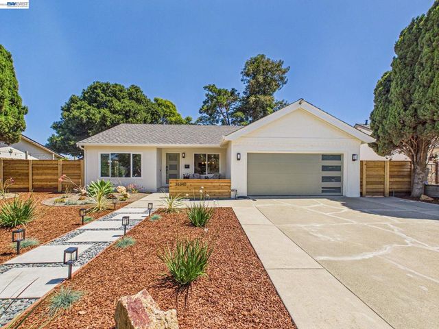 36340 Cypress Point Dr, Newark, CA 94560