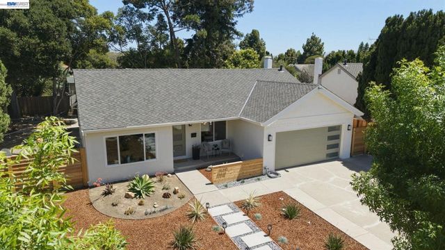 36340 Cypress Point Dr, Newark, CA 94560
