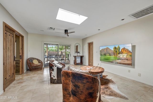 6601 E LONE MOUNTAIN Road N, Cave Creek, AZ 85331