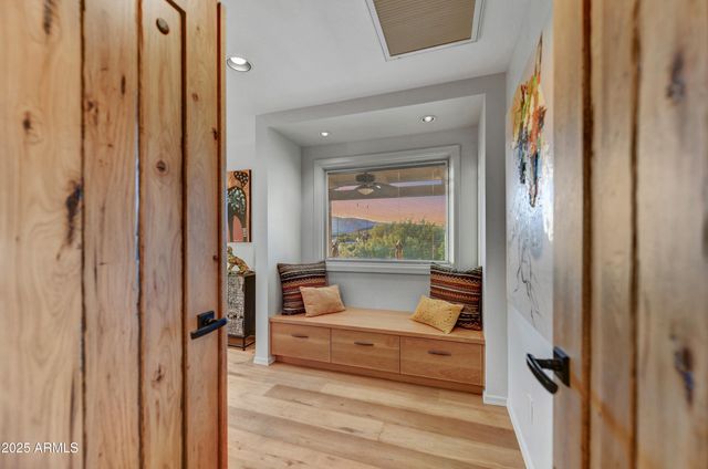 6601 E LONE MOUNTAIN Road N, Cave Creek, AZ 85331