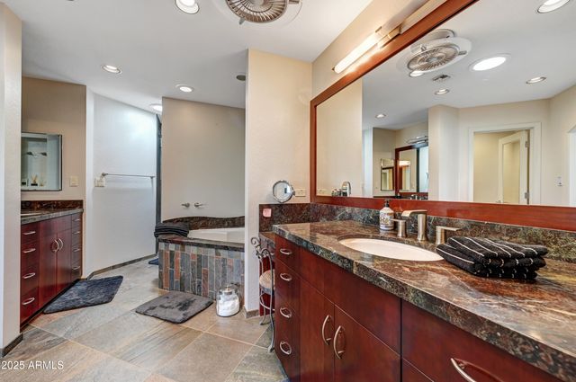 6601 E LONE MOUNTAIN Road N, Cave Creek, AZ 85331