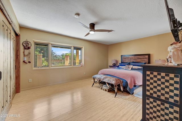 6601 E LONE MOUNTAIN Road N, Cave Creek, AZ 85331