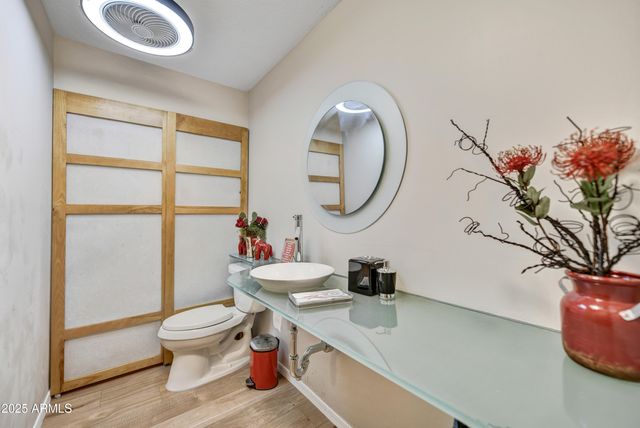 6601 E LONE MOUNTAIN Road N, Cave Creek, AZ 85331