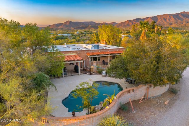 6601 E LONE MOUNTAIN Road N, Cave Creek, AZ 85331