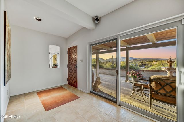 6601 E LONE MOUNTAIN Road N, Cave Creek, AZ 85331