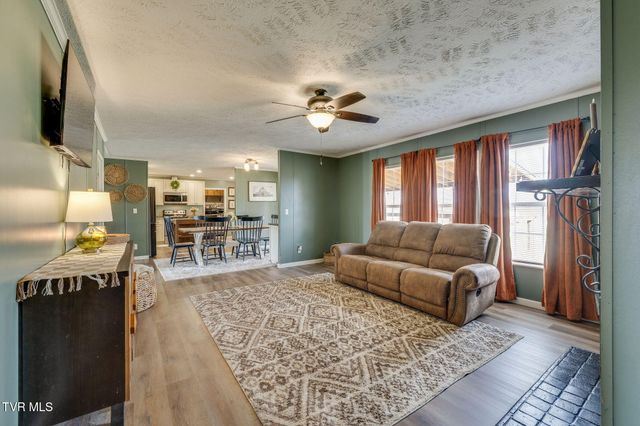 1576 Corby Bridge Road, Chuckey, TN 37641