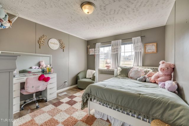 1576 Corby Bridge Road, Chuckey, TN 37641